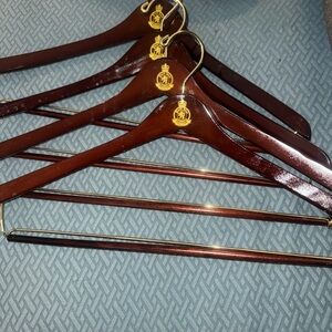 VINTAGE LOT OF 4 WOODEN PATRICK JAMES Euc